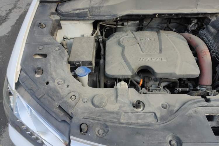 Used Haval H2 2016 Red Label 1.5T Manual Two-Wheel Drive Elite Model Engine Bay Right