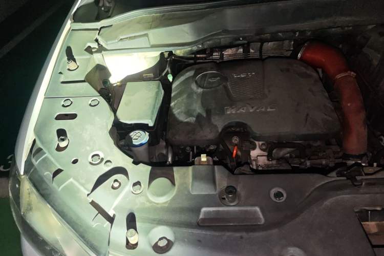 Used Haval H2 2016 Red-Label 1.5T Automatic Two-Wheel Drive Luxury Model Engine Bay Right