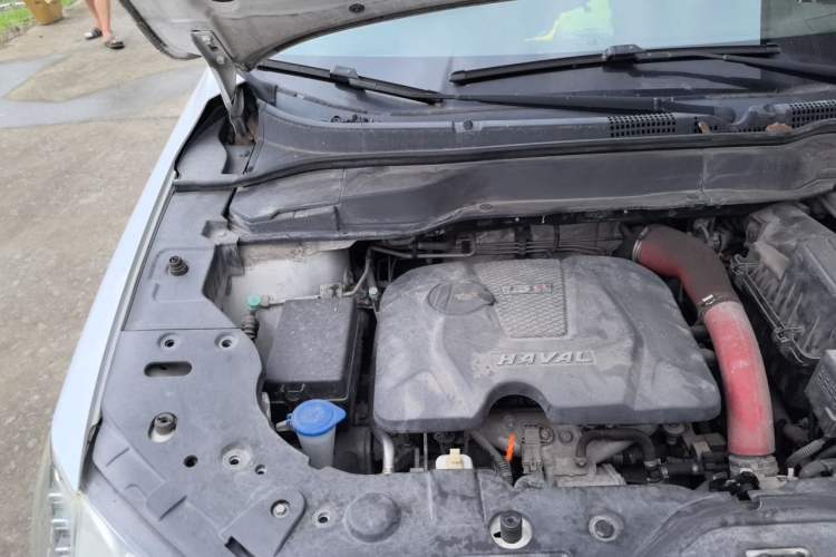 Used Haval H2 2016 Red-Label 1.5T Automatic Two-Wheel Drive Luxury Model Engine Bay Right