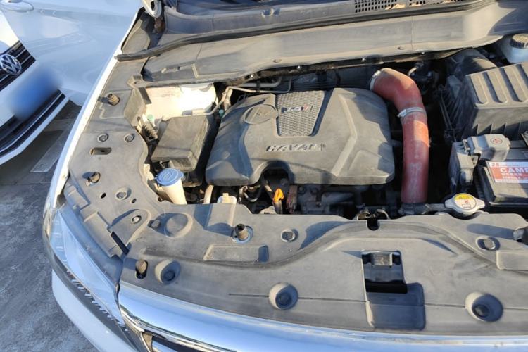 Used Haval H2 2016 Red-Label 1.5T Automatic Two-Wheel Drive Luxury Model Engine Bay Right