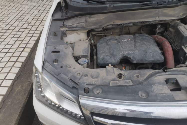 Used Haval H2 2016 Red-Label 1.5T Manual Two-Wheel Drive Luxury Model Engine Bay Right