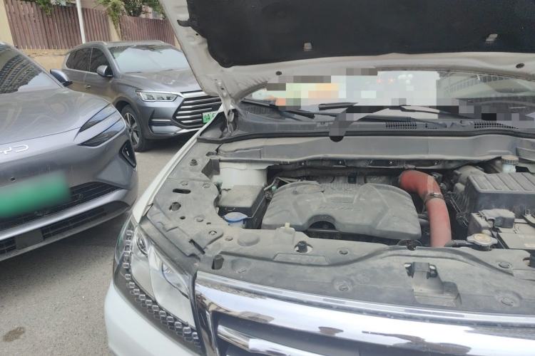 Used Haval H2 2016 Red-Label 1.5T Automatic Two-Wheel Drive Luxury Model Engine Bay Right