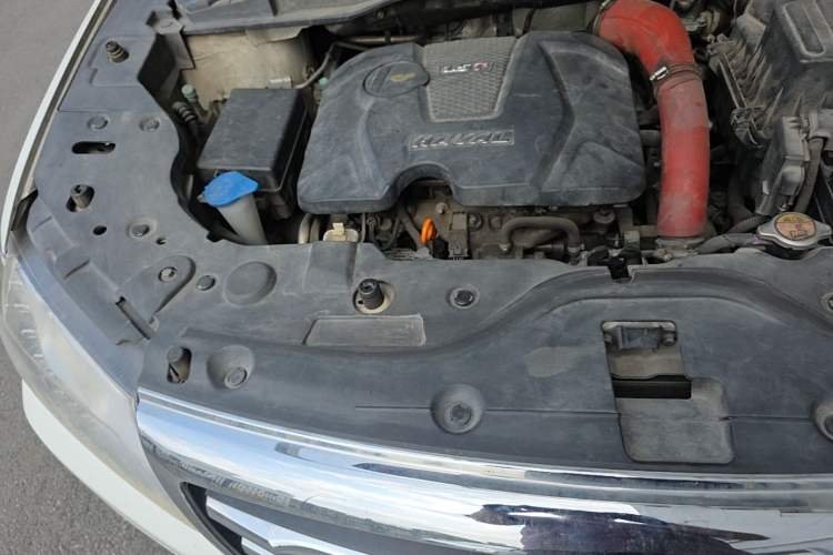 Used Haval H2 2016 Red-Label 1.5T Automatic Two-Wheel Drive Luxury Model Engine Bay Right