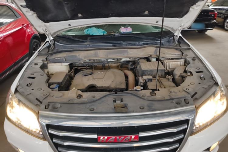 Used Haval H2 2016 Red Label 1.5T Manual Two-Wheel Drive Elite Model Engine Bay