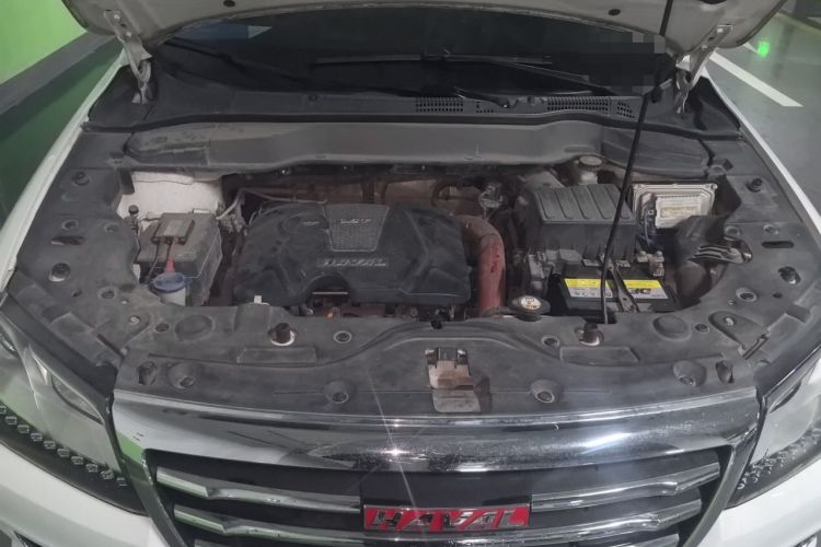 Used Haval H2 2016 Red-Label 1.5T Manual Two-Wheel Drive Comfort Model Engine Bay