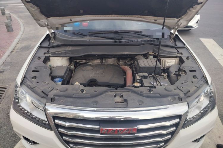 Used Haval H2 2016 Red-Label 1.5T Manual Two-Wheel Drive Luxury Model Engine Bay