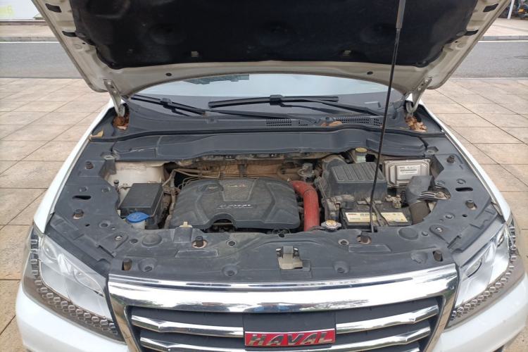 Used Haval H2 2016 Red-Label 1.5T Manual Two-Wheel Drive Comfort Model Engine Bay