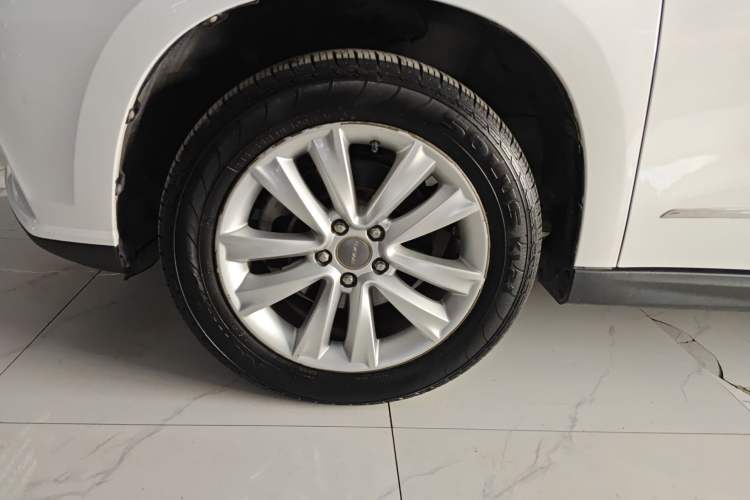 Used Haval H2 2016 Red-Label 1.5T Manual Two-Wheel Drive Luxury Model Exterior 3
