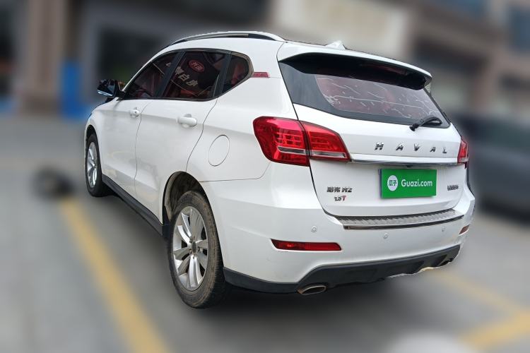Used Haval H2 2016 Red-Label 1.5T Manual Two-Wheel Drive Luxury Model Exterior 3