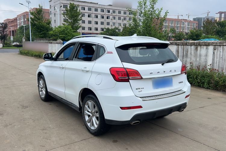 Used Haval H2 2016 Red Label 1.5T Manual Two-Wheel Drive Elite Model Exterior 5