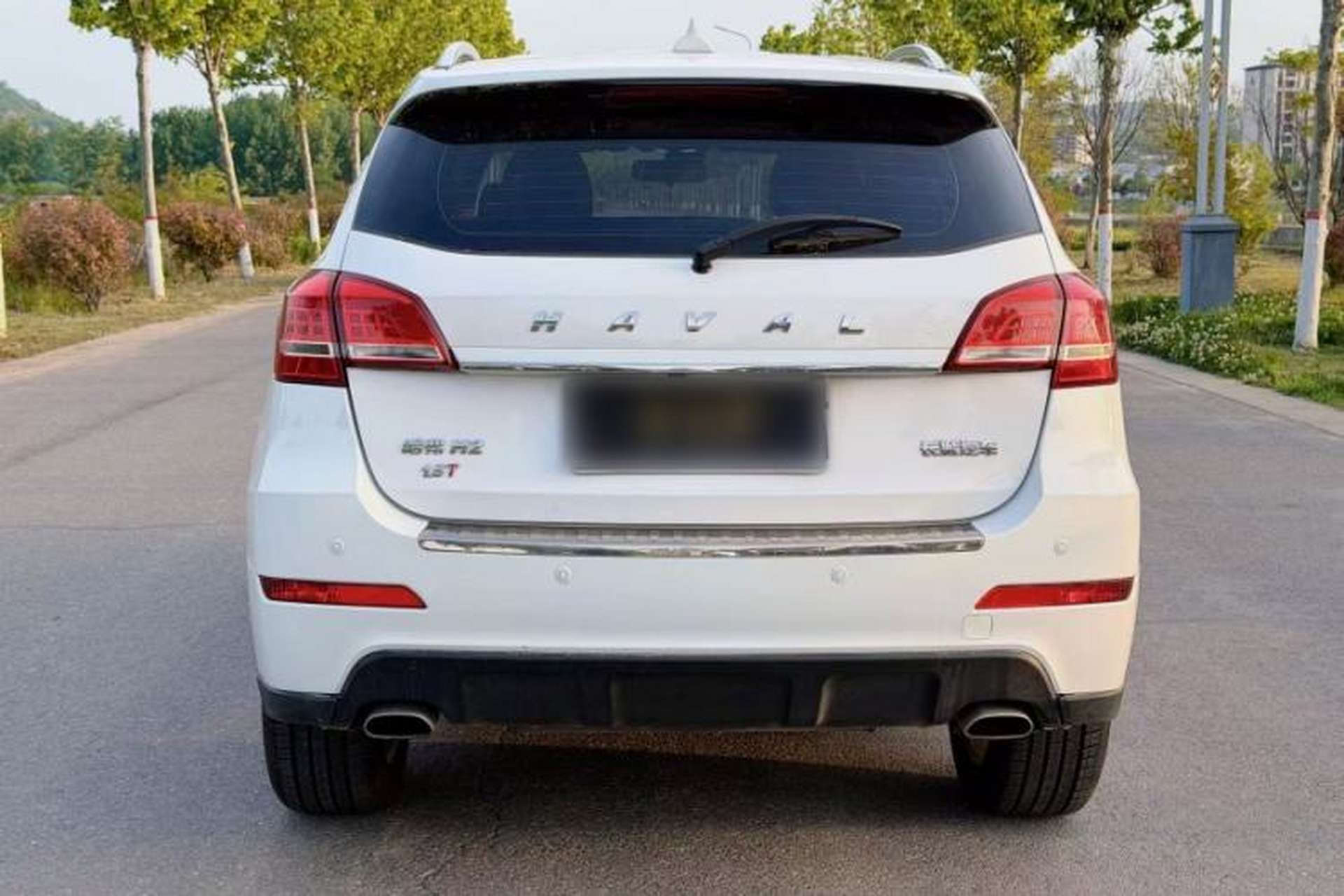 Used Haval H2 2016 Red-Label 1.5T Automatic Two-Wheel Drive Luxury Model Exterior 6