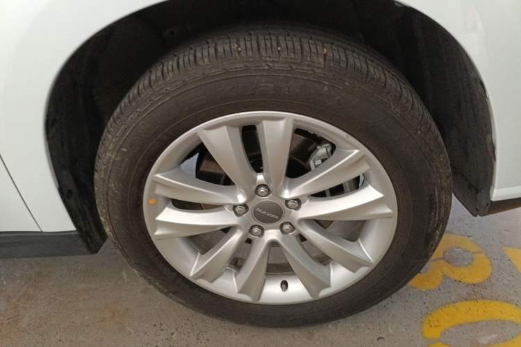 Used Haval H2 2016 Red-Label 1.5T Automatic Two-Wheel Drive Luxury Model Exterior 7