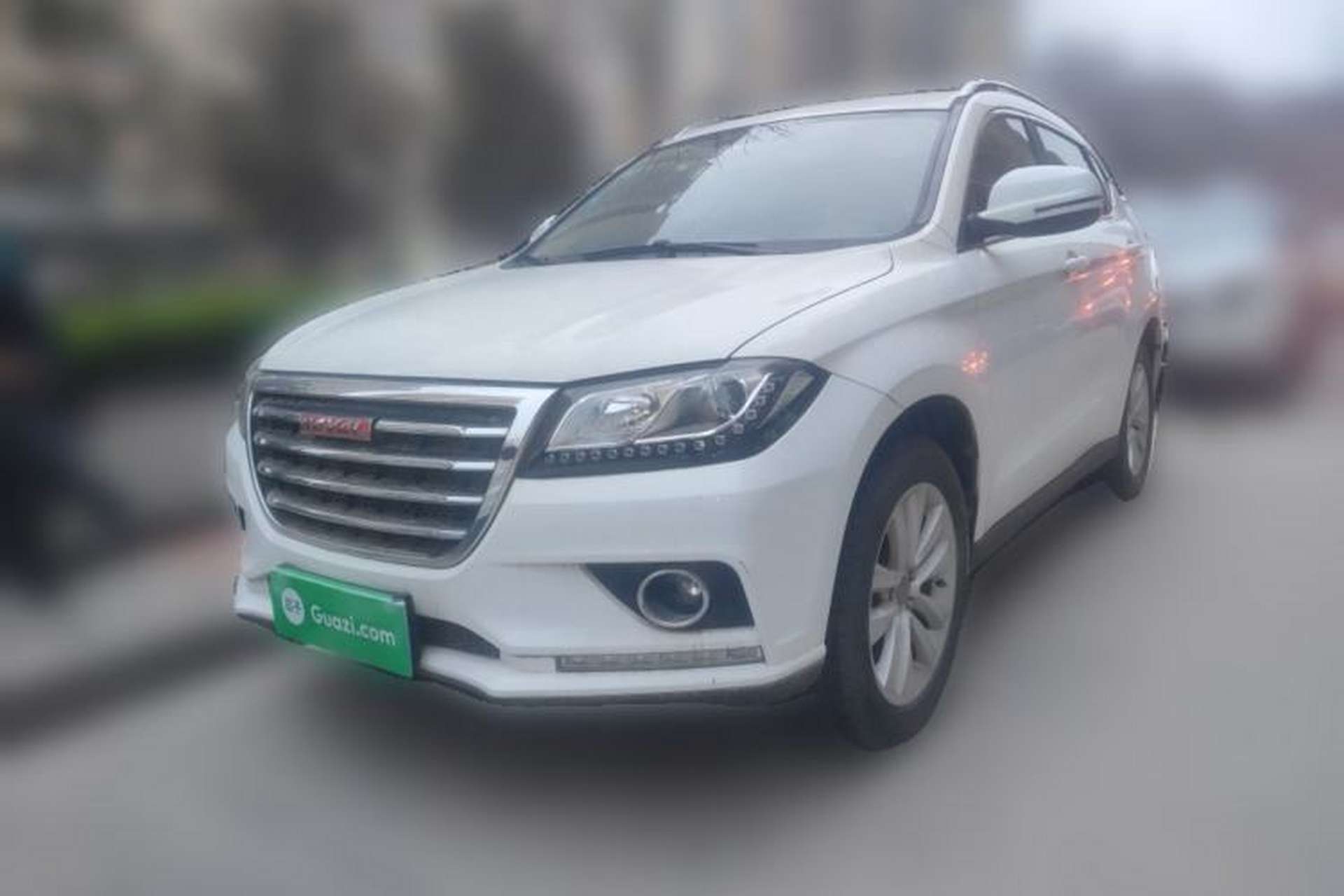Used Haval H2 2016 Red-Label 1.5T Manual Two-Wheel Drive Luxury Model Front Left 45 Deg