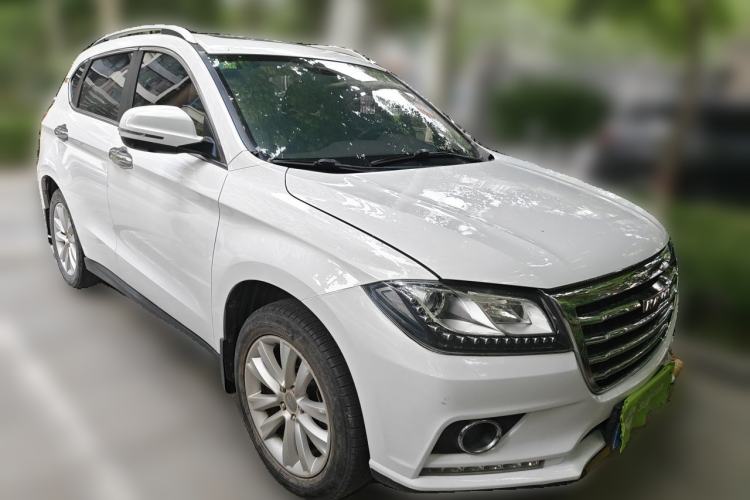 Used Haval H2 2016 Red-Label 1.5T Manual Two-Wheel Drive Luxury Model Front Right 45 Deg