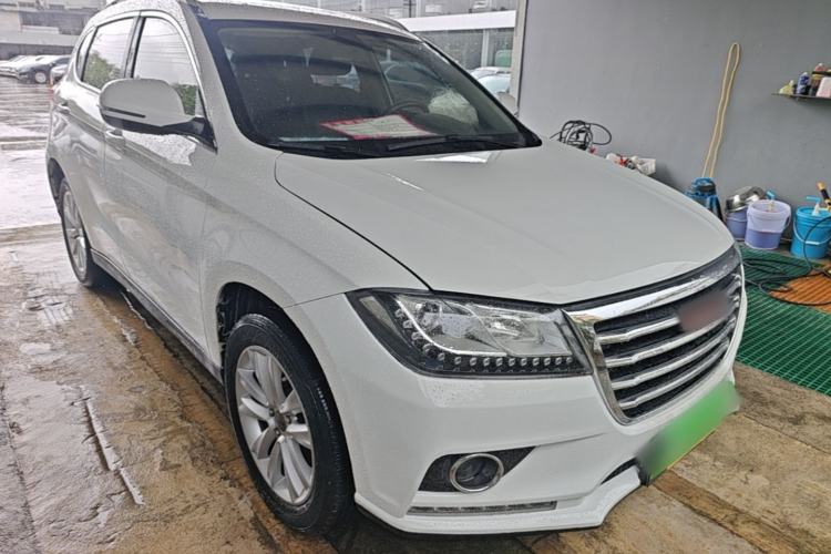 Used Haval H2 2016 Red Label 1.5T Automatic Two-Wheel Drive Elite Model Front Right 45 Deg