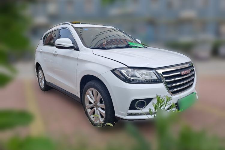 Used Haval H2 2016 Red-Label 1.5T Automatic Two-Wheel Drive Luxury Model Front Right 45 Deg