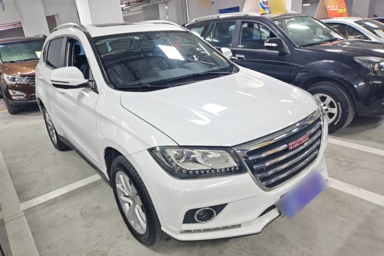 Used Haval H2 2016 Red-Label 1.5T Automatic Two-Wheel Drive Luxury Model Front Right 45 Deg