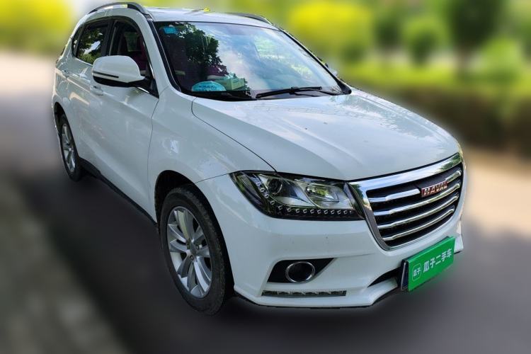 Used Haval H2 2016 Red-Label 1.5T Manual Two-Wheel Drive Luxury Model Front Right 45 Deg