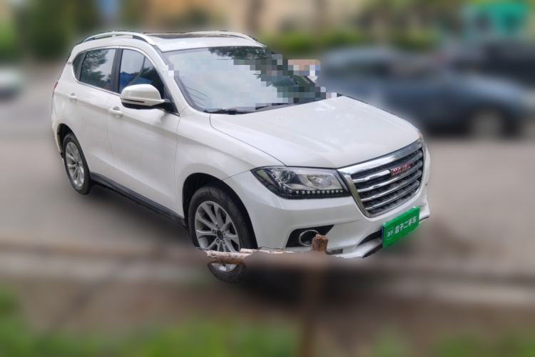 Used Haval H2 2016 Red-Label 1.5T Automatic Two-Wheel Drive Luxury Model Front Right 45 Deg