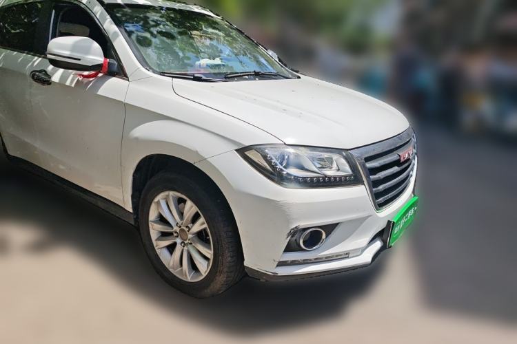 Used Haval H2 2016 Red Label 1.5T Manual Two-Wheel Drive Elite Model Front Right 45 Deg