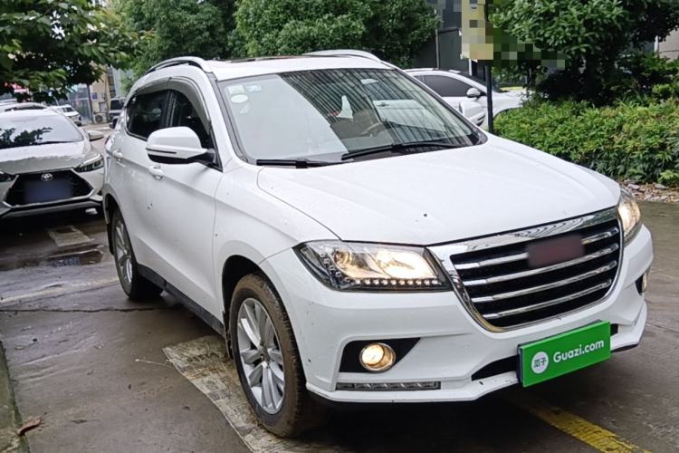 Used Haval H2 2016 Red-Label 1.5T Automatic Two-Wheel Drive Luxury Model Front Right 45 Deg