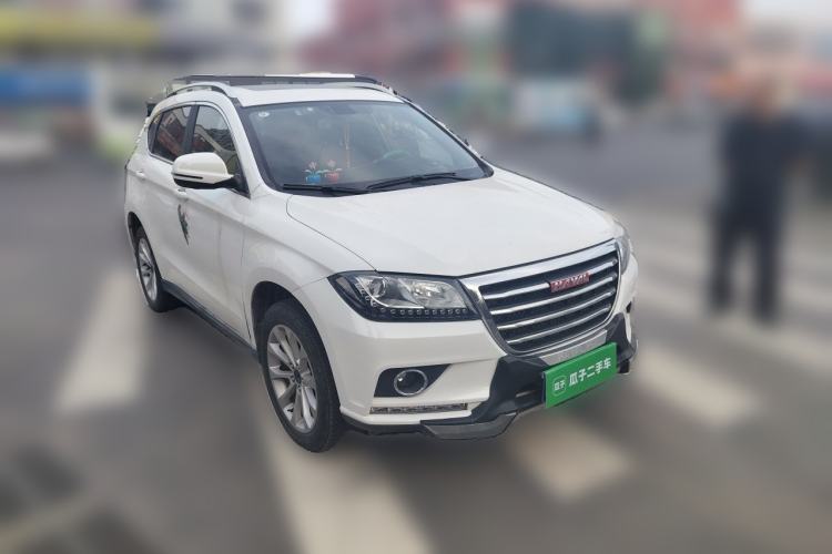 Used Haval H2 2016 Red-Label 1.5T Manual Two-Wheel Drive Luxury Model Front Right 45 Deg