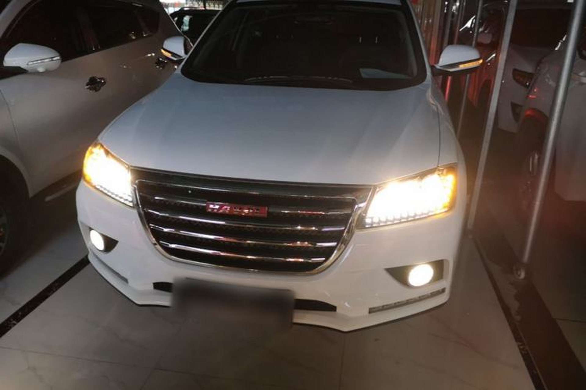 Used Haval H2 2016 Red-Label 1.5T Manual Two-Wheel Drive Luxury Model Front