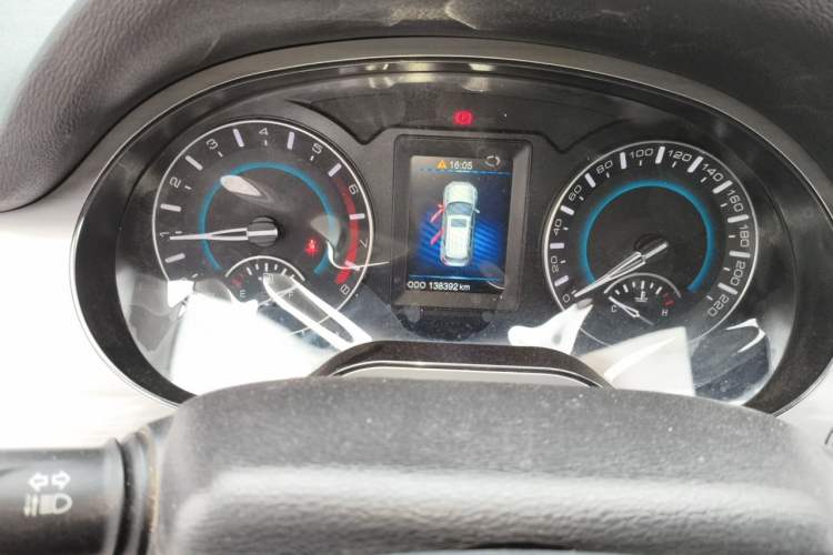 Used Haval H2 2016 Red-Label 1.5T Manual Two-Wheel Drive Luxury Model Instrument Cluster