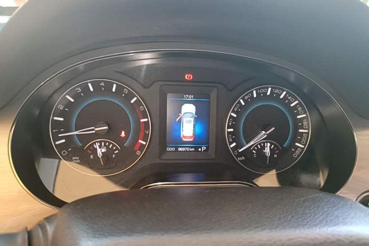 Used Haval H2 2016 Red-Label 1.5T Automatic Two-Wheel Drive Luxury Model Instrument Cluster
