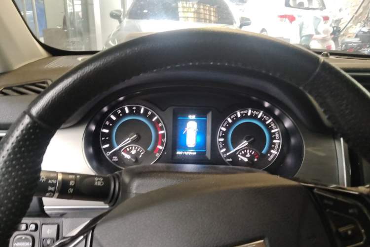 Used Haval H2 2016 Red-Label 1.5T Automatic Two-Wheel Drive Luxury Model Instrument Cluster