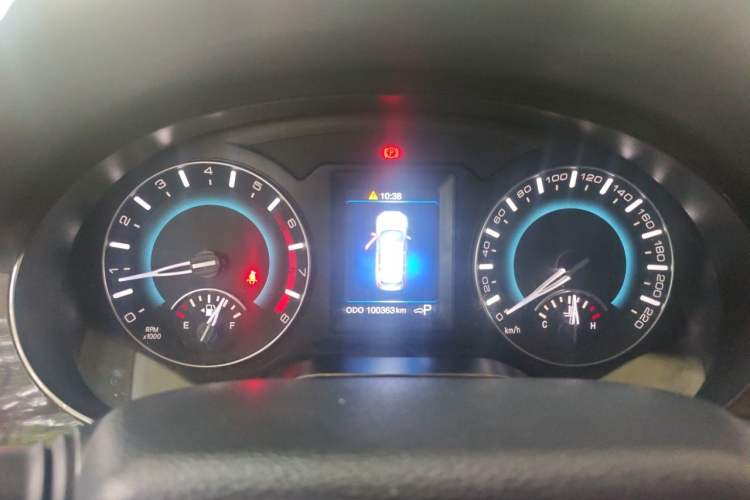 Used Haval H2 2016 Red-Label 1.5T Automatic Two-Wheel Drive Luxury Model Instrument Cluster