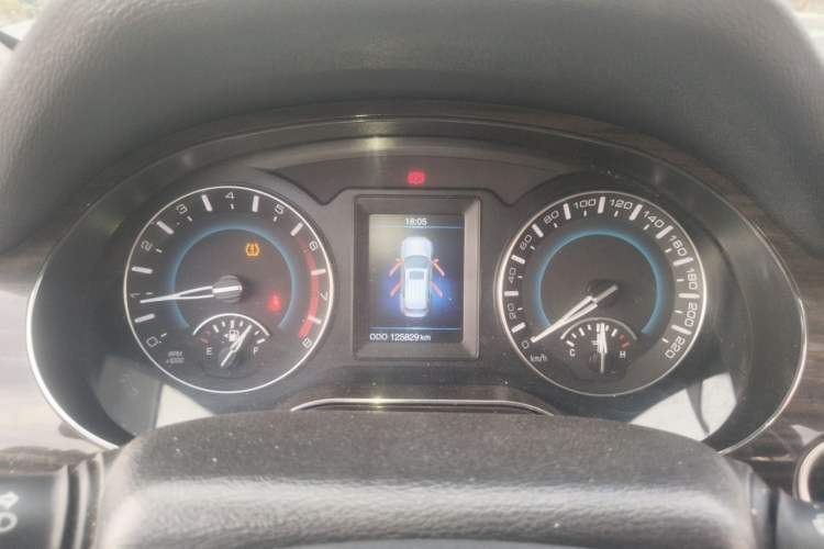 Used Haval H2 2016 Red Label 1.5T Manual Two-Wheel Drive Elite Model Instrument Cluster