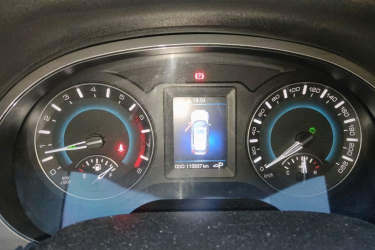 Used Haval H2 2016 Red Label 1.5T Automatic Two-Wheel Drive Prestige Model Instrument Cluster