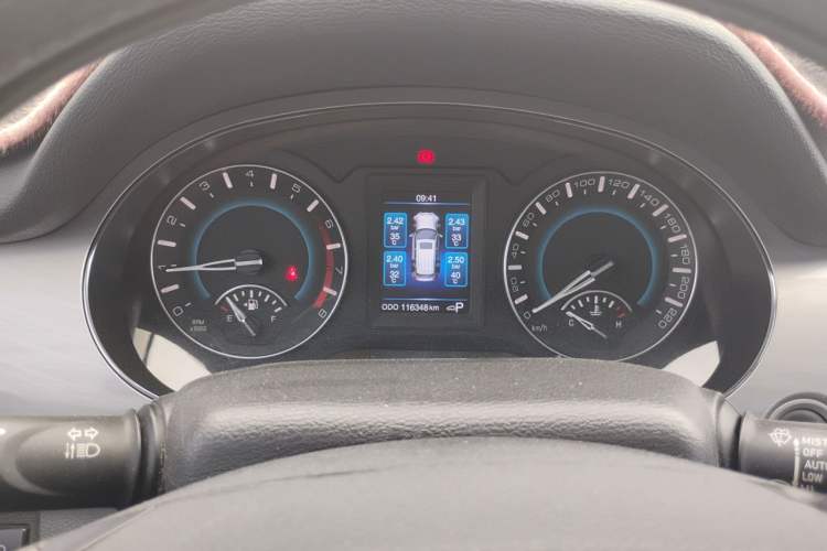 Used Haval H2 2016 Red Label 1.5T Automatic Two-Wheel Drive Elite Model Instrument Cluster