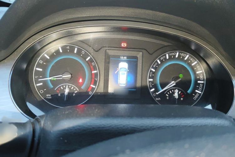 Used Haval H2 2016 Red-Label 1.5T Manual Two-Wheel Drive Luxury Model Instrument Cluster