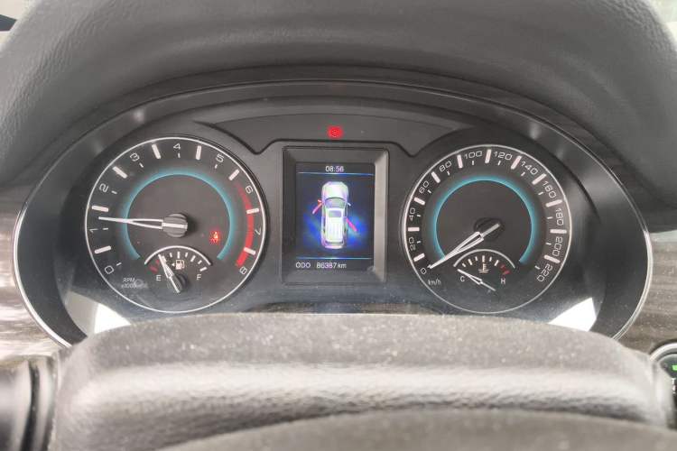 Used Haval H2 2016 Red-Label 1.5T Manual Two-Wheel Drive Luxury Model Instrument Cluster