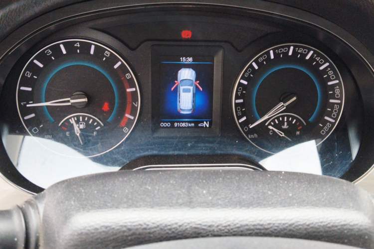 Used Haval H2 2016 Red-Label 1.5T Automatic Two-Wheel Drive Luxury Model Instrument Cluster