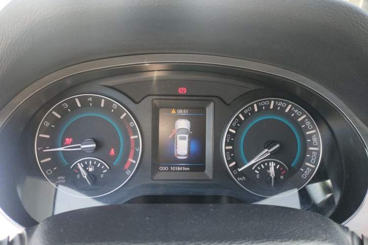 Used Haval H2 2016 Red Label 1.5T Manual Two-Wheel Drive Elite Model Instrument Cluster