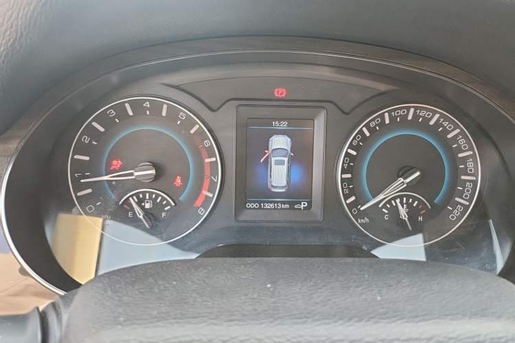 Used Haval H2 2016 Red Label 1.5T Automatic Two-Wheel Drive Prestige Model Instrument Cluster