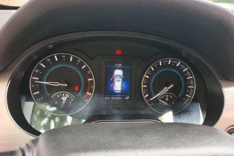 Used Haval H2 2016 Red-Label 1.5T Automatic Two-Wheel Drive Luxury Model Instrument Cluster