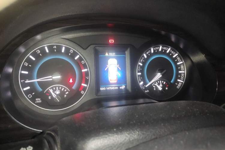 Used Haval H2 2016 Red-Label 1.5T Automatic Two-Wheel Drive Luxury Model Instrument Cluster