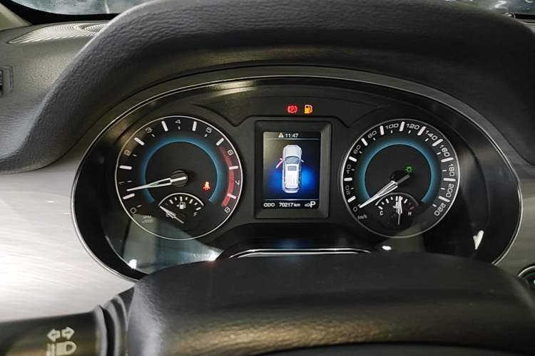 Used Haval H2 2016 Red-Label 1.5T Automatic Two-Wheel Drive Luxury Model Instrument Cluster