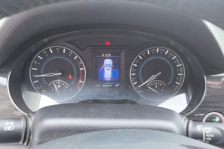 Used Haval H2 2016 Red-Label 1.5T Automatic Two-Wheel Drive Luxury Model Instrument Cluster