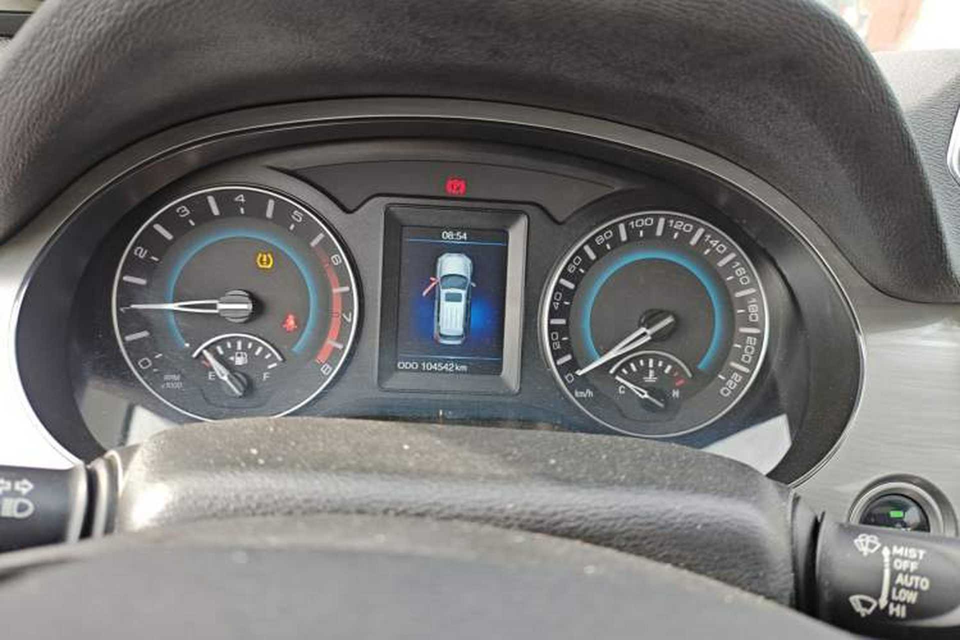 Used Haval H2 2016 Red-Label 1.5T Manual Two-Wheel Drive Luxury Model Instrument Cluster