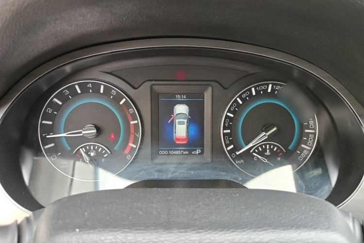 Used Haval H2 2016 Red-Label 1.5T Automatic Two-Wheel Drive Luxury Model Instrument Cluster