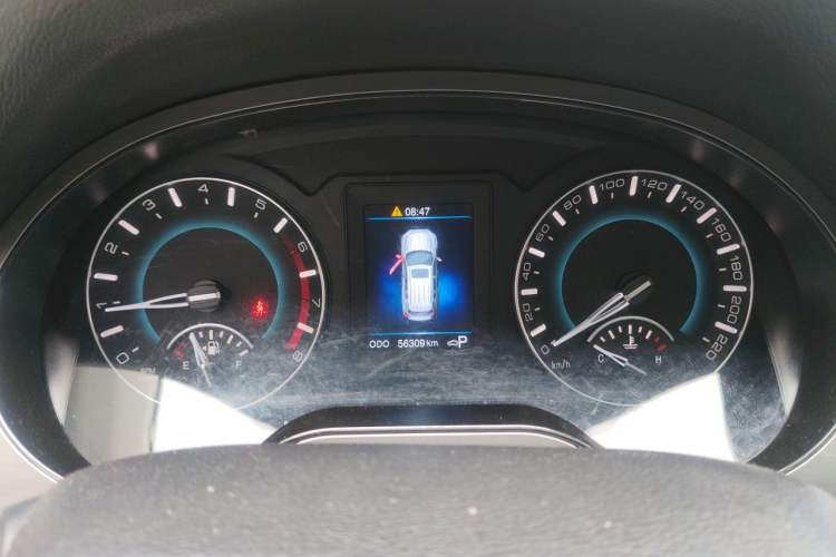 Used Haval H2 2016 Red-Label 1.5T Automatic Two-Wheel Drive Luxury Model Instrument Cluster