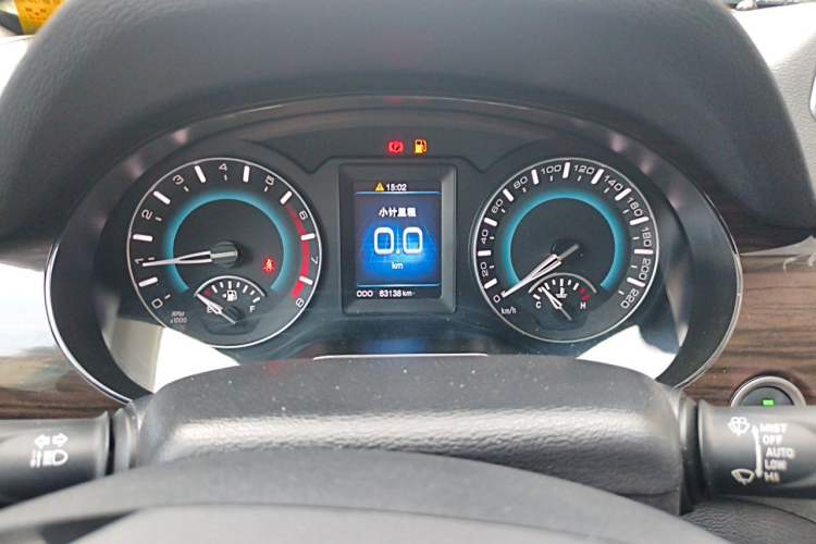 Used Haval H2 2016 Red-Label 1.5T Manual Two-Wheel Drive Luxury Model Instrument Cluster