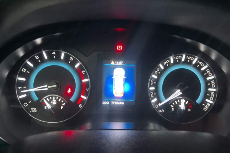 Used Haval H2 2016 Red-Label 1.5T Manual Two-Wheel Drive Comfort Model Instrument Cluster