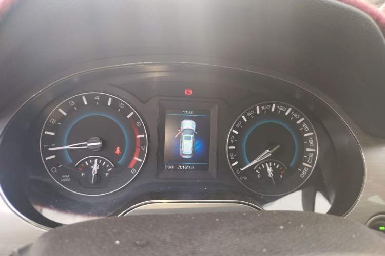 Used Haval H2 2016 Red-Label 1.5T Manual Two-Wheel Drive Luxury Model Instrument Cluster