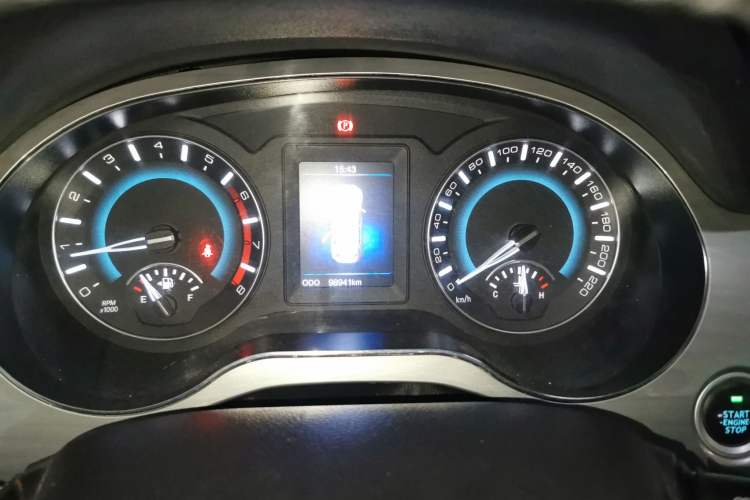 Used Haval H2 2016 Red-Label 1.5T Manual Two-Wheel Drive Luxury Model Instrument Cluster